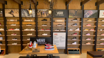magasin de chaussure vans